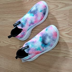 Girls Slip On Sketchers